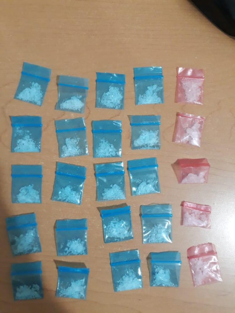 Se le encontraron 25 dosis de presunta droga conocida como cristal