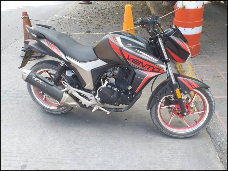 Sujeto es detenido con motocicleta robada