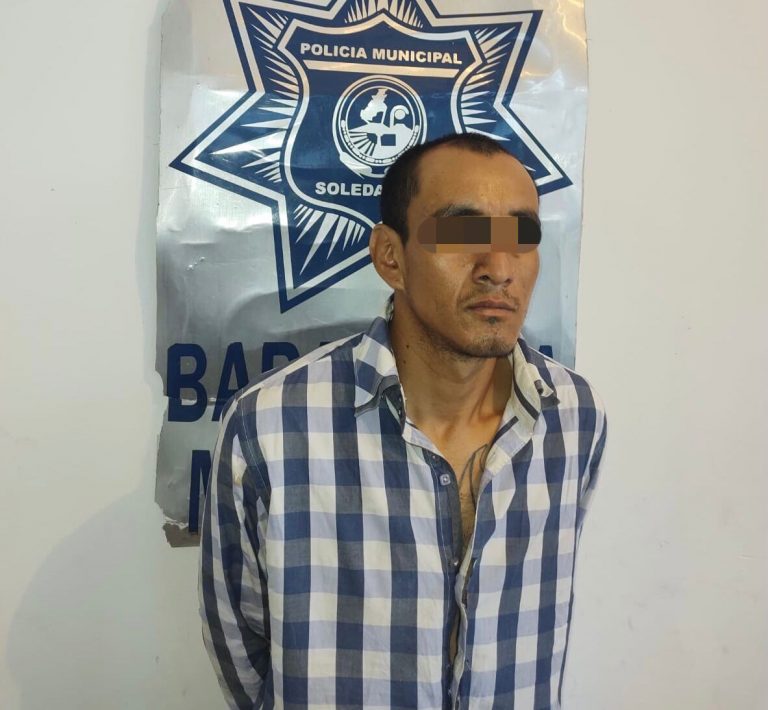 Policías de Soledad detienen a masculino por presunto intento de robo y allanamiento