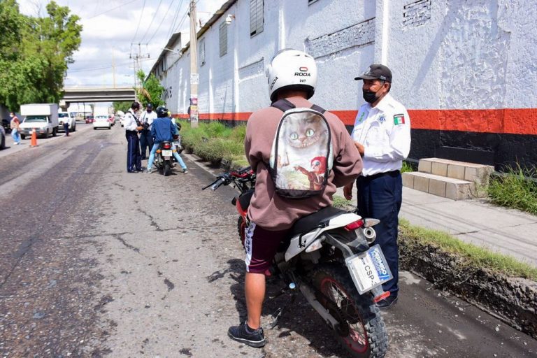 Seguridad pública de Soledad implementa operativo de revision de motocicletas