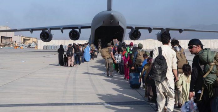 explosion-aeropuerto-kabul-pentagono-1024x529
