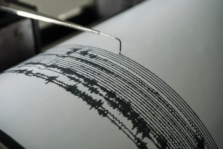 Un sismo de magnitud 5.7 sacude Colombia