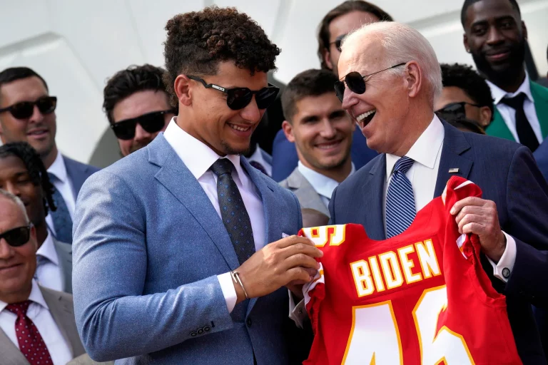 Biden recibe a los Chiefs para celebrar el Super Bowl LVII