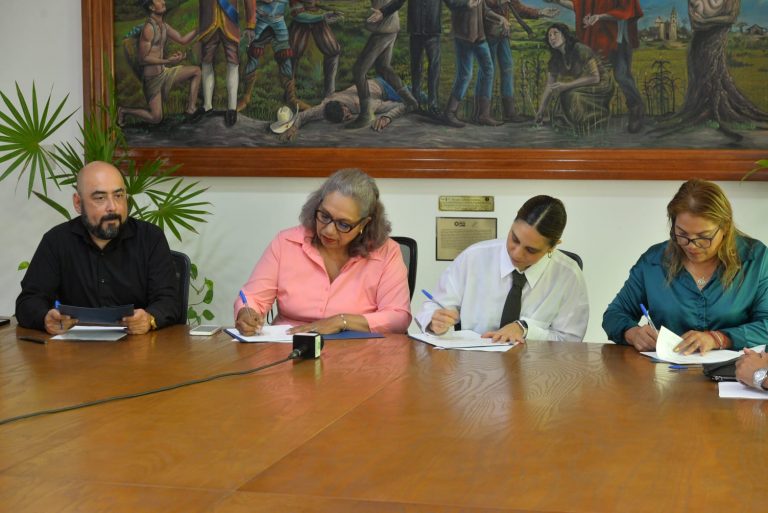 Soledad y Gobierno firman acuerdo en actualización catastral