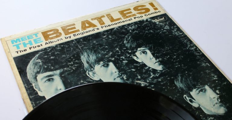 “Now And Then”, el último sencillo de The Beatles, se posiciona en el primer lugar en la lista de éxitos de Reino Unido