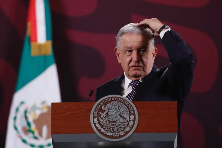 Al movimiento de la 4-T no lo detiene nadie: López Obrador