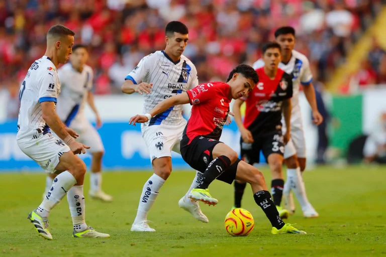 Monterrey vence al Atlas y se consolida en el liderato del Clausura 2024