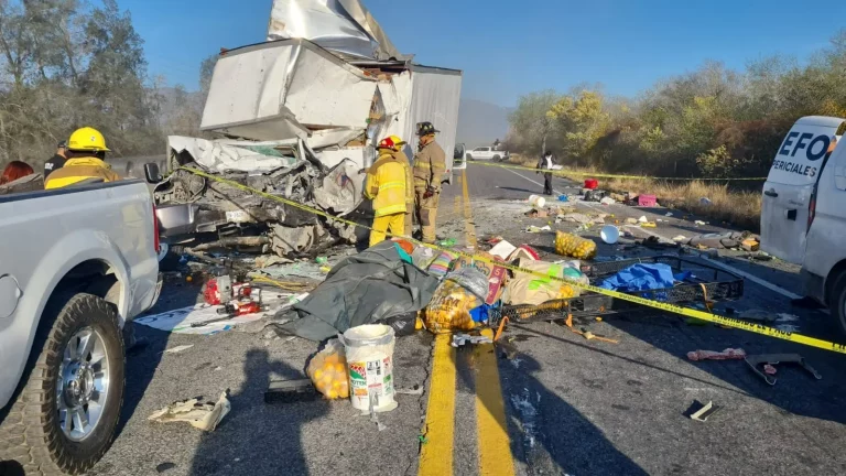 Choque deja ocho muertos en la carretera Victoria-Monterrey