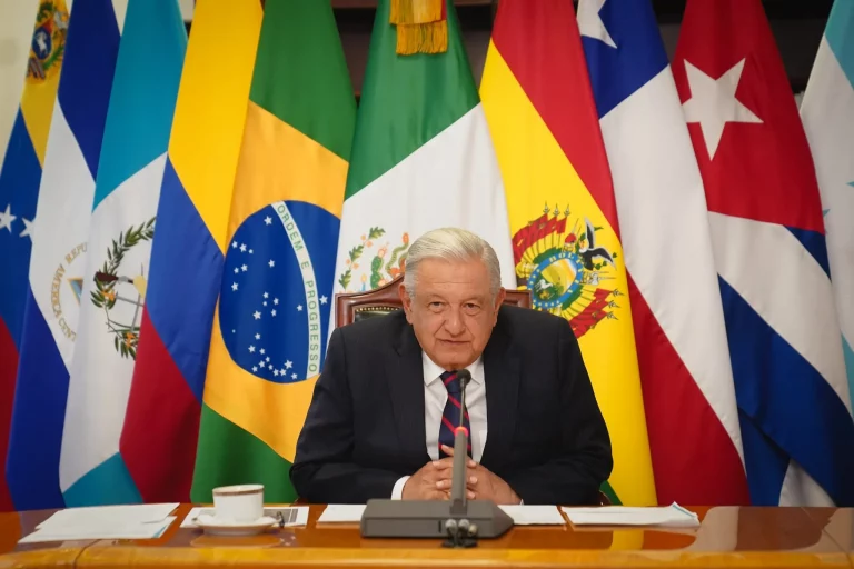 Ecuador objeta procedimientos de la Celac en cumbre que condenó asalto a Embajada de México