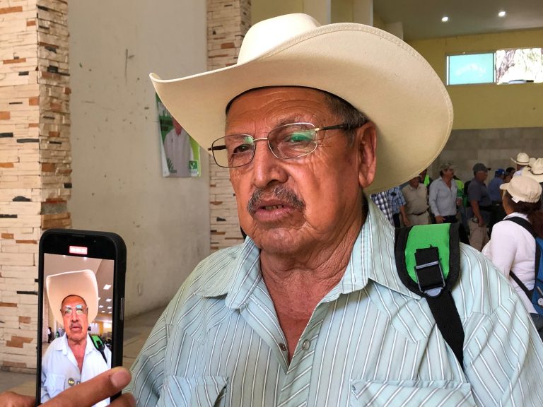 FAMILIAS TRADICIONALES Y EJIDATARIOS DE SOLEDAD RESPALDAN A JUAN MANUEL NAVARRO MUÑIZ