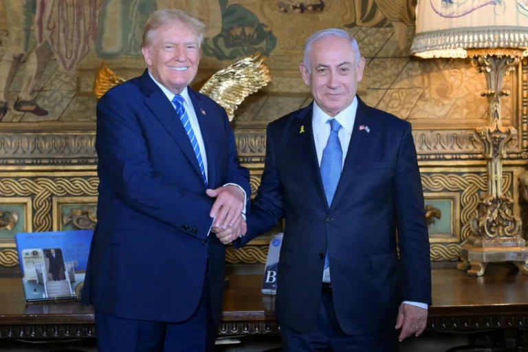 Trump y Netanyahu se reúnen en Florida