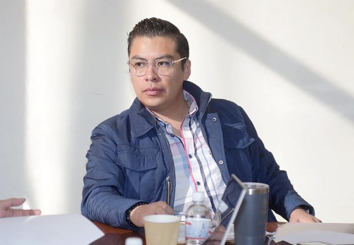 Dip. Cuauhtli Fernando Badillo Moreno