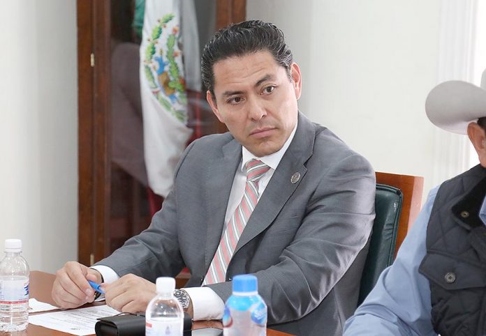 Dip. César Arturo Lara Rocha--