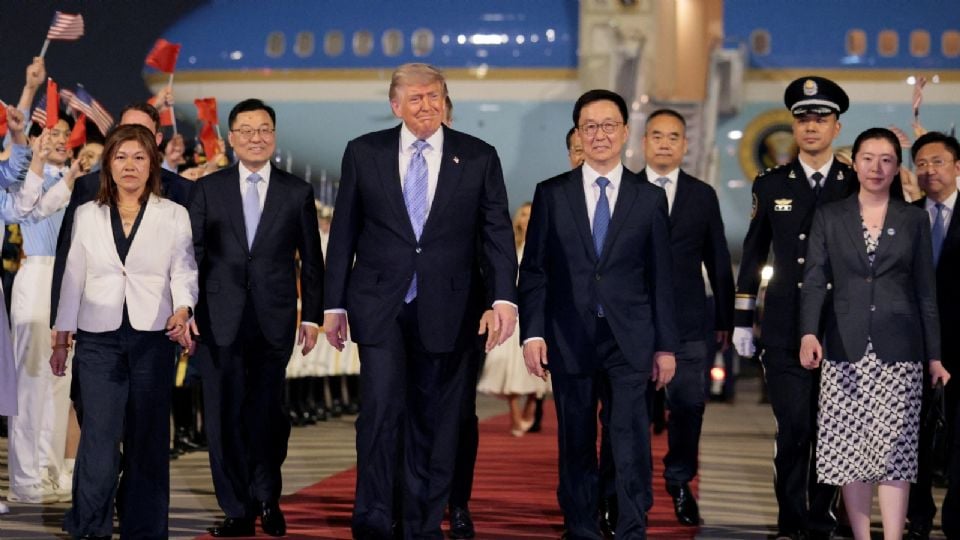 Trump llega a China para su visita de Estado; lo acompañan Marco Rubio ...
